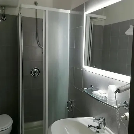 L'oliveto Cineto Romano